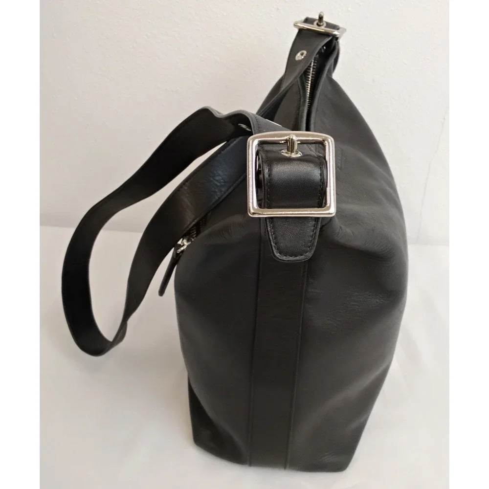 Coach Legacy Shoulder Bag Black Leather Bucket Bag Purse No. 19889 #J5883